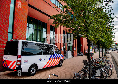 Rotterdam, Niederlande. 06 Sep, 2019. ROTTERDAM - 06-09-2019 Gericht Rotterdam, besonders sicheren Gerichtssaal. Türkische Rotterdammer Bekir E. (31) Schuss mehrere Kugeln im Körper und/oder Leiter der 16-jährige Schüler Humeyra Ergincanli am 18. Dezember 2018. Credit: Pro Schüsse/Alamy leben Nachrichten Stockfoto