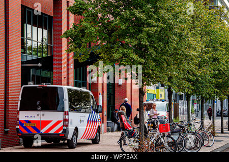 Rotterdam, Niederlande. 06 Sep, 2019. ROTTERDAM - 06-09-2019 Gericht Rotterdam, besonders sicheren Gerichtssaal. Türkische Rotterdammer Bekir E. (31) Schuss mehrere Kugeln im Körper und/oder Leiter der 16-jährige Schüler Humeyra Ergincanli am 18. Dezember 2018. Credit: Pro Schüsse/Alamy leben Nachrichten Stockfoto