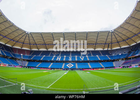 Hamburg, Deutschland. 06 Sep, 2019. HAMBURG, 06-09-2019, Volkspark Stadion, Fußball EM-Qualifikationsspiel Deutschland - Niederlande. Stadion Übersicht während das Spiel Deutschland - Niederlande Credit: Pro Schüsse/Alamy leben Nachrichten Stockfoto