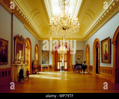Großzügigen Ballsaal im Hay House, einst die größte Wohnung im Zentrum von Georgia Stockfoto