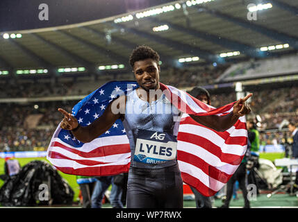 Brüssel - Belgien - Sep 6: Noah Lyles (USA) feiert seinen 200 m Gewinn während der iaaf Diamond League Memorial Van Damme am King Baudouin: Stockfoto