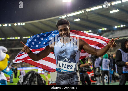 Brüssel - Belgien - Sep 6: Noah Lyles (USA) feiert seinen 200 m Gewinn während der iaaf Diamond League Memorial Van Damme am King Baudouin: Stockfoto