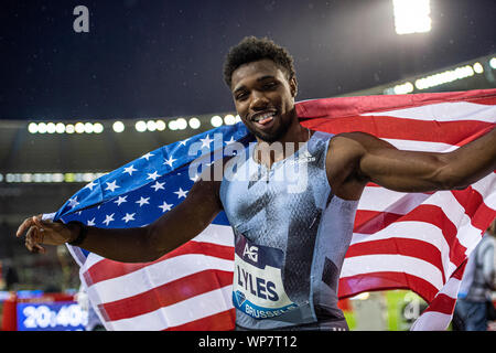 Brüssel - Belgien - Sep 6: Noah Lyles (USA) feiert seinen 200 m Gewinn während der iaaf Diamond League Memorial Van Damme am King Baudouin: Stockfoto