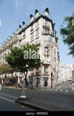 Paris, Architektur, Hector Guimard, Immeuble Jassede, 142 Avenue de Versailles, 1 Rue Lancret Stockfoto