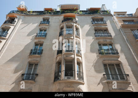 Paris, Architektur, Hector Guimard, Ensemble 17,19,21 Rue La Fontaine, 8,10 Rue Agar, 43 Rue Gros, 1910-1912 Stockfoto