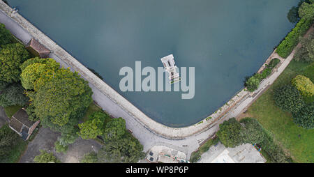 Coate Water Country Park Sprungbrett in Swindon Stockfoto