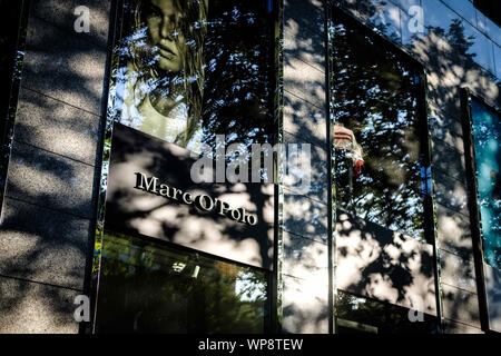 Berlin, Deutschland. 10. Juli 2019. Ein Logo von Marc O'Polo in Berlin gesehen. Credit: Hendrik Osula/SOPA Images/ZUMA Draht/Alamy leben Nachrichten Stockfoto