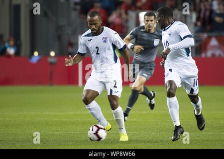 Toronto, Ontario, Kanada. 7. Sep 2019. Andy Baquero (2) und Aricheell Hernandez (10), die in Aktion während der Kanada vs Kuba-Nations League qualifier Spiel Quelle: Engel Marchini/ZUMA Draht/Alamy leben Nachrichten Stockfoto