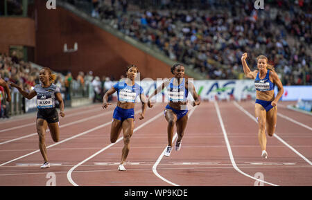 Brüssel - Belgien - Sep 6: Marie-Josée Ta Lou (CIV), shelly-ann Fraser-Pryce (STAU), Dina Asher-Smith (GBR), Dafne Schippers (NED) konkurrieren in der 10. Stockfoto