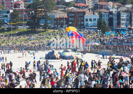 Festival der Winde, Bondi Beach, Sydney. Australiens größter kite Festival. Stockfoto