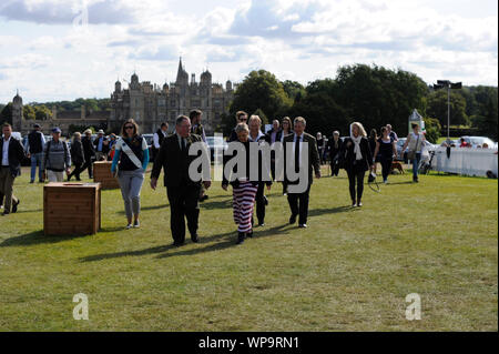 Stamford, Lincolnshire, Großbritannien. 8. Sep 2019. Seine Königliche Hoheit, der Gräfin von Wessex und Lady Louise Windsor besuchen Sie die 2019 Land Rover Burghley Horse Trials, Kredit: Jonathan Clarke/Alamy leben Nachrichten Stockfoto