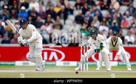 England's Jason Roy Fledermäuse in Tag 5 des vierten Asche Test im Emirates Old Trafford, Manchester. Stockfoto