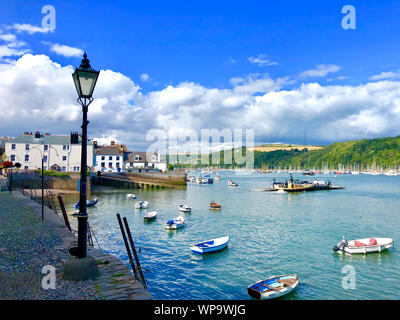 Der schöne Bayard Cove Dartmouth Devon, wo die Pilger des Vaters nach Amerika gegangen, von hier aus blickt man über den Fluss Dart Kingswear Stockfoto