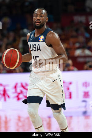 FIBA Basketball WM 2019 in China. USA vs GreeceFIBA Wm 2019 Basketball Shenzhen. Die USA Point Guard, Kemba Wanderer, in Aktion. alamy Stock Ima Stockfoto