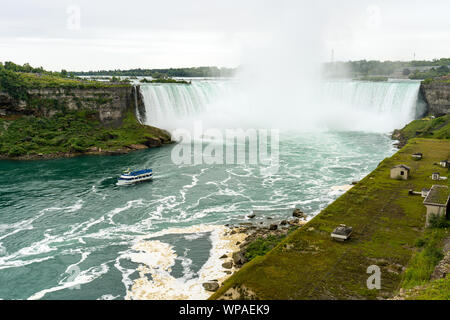 Die Niagara Fälle von der kanadischen Seite Ontario Stockfoto