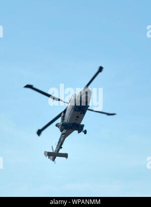 Die schwarze Katzen Hubschrauber Display Team durchführen an den 2019 Southport Air Show Stockfoto