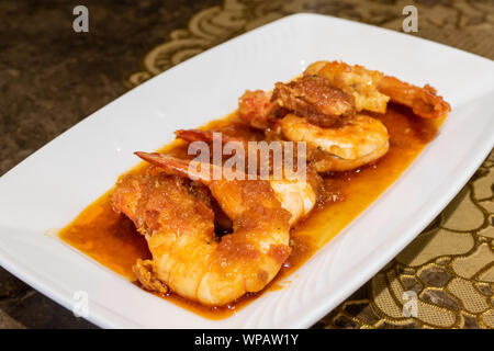 Myanmar oder Birma Garnelen Curry in der Platte Stockfoto