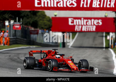 Monza, Italien. 8. Sep 2019. SEBASTIAN VETTEL der Scuderia Ferrari während des Formel 1 Grand Prix im Autodromo Nazionale Monza in Monza, Italien. Credit: James Gasperotti/ZUMA Draht/Alamy leben Nachrichten Stockfoto