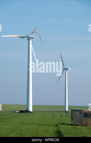 Zerstört und den Betrieb von Windenergieanlagen an der Küste der Nordsee Stockfoto