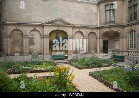 Das Musée Carnavalet ist ein städtisches Pariser Museum im Stadtteil Marais, in der Rue de Sévigné Nr. 23, 3. Arrondissement, das der Stadtgeschichte Stockfoto