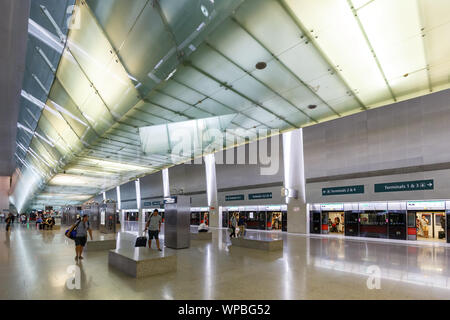 Singapur - Januar 29, 2018: U-Bahnhof am Flughafen Changi (SIN) in Singapur. Stockfoto