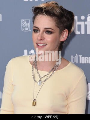 Toronto, Kanada. 8. Sep 2019. Kristen Stewart besucht die von eberg' Pressekonferenz während der 2019 Toronto International Film Festival in TIFF Bell Lightbox am September 08, 2019 in Toronto, Kanada. Foto: imageSPACE/MediaPunch Credit: MediaPunch Inc/Alamy leben Nachrichten Stockfoto