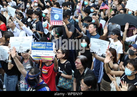 Hongkong, China. 8. Sep 2019. Hong Kong Demonstranten Rallye, bei der Unterstützung einer vorgeschlagenen Gesetzentwurf der USA für die Hong Kong Menschenrechte und Demokratie handeln. In Central Hongkong am 8. September 2019. Quelle: David Coulson/Alamy leben Nachrichten Stockfoto