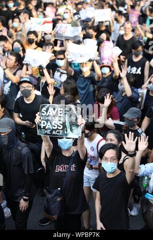 Hongkong, China. 8. Sep 2019. Hong Kong Demonstranten Rallye, bei der Unterstützung einer vorgeschlagenen Gesetzentwurf der USA für die Hong Kong Menschenrechte und Demokratie handeln. In Central Hongkong am 8. September 2019. Quelle: David Coulson/Alamy leben Nachrichten Stockfoto