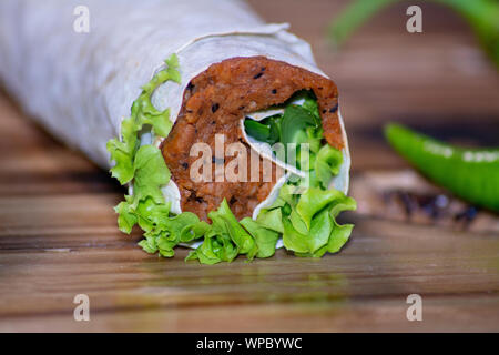 Food yemek adiyaman Fast Food taksim oses gazi komagen çiğköfte Stockfoto