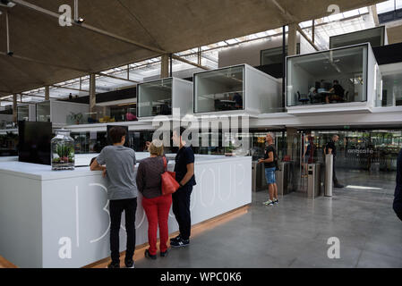 Paris, Halle Freyssinet, Station F Stockfoto