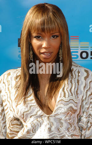 Elise Neal an der BET Awards '05 - Ankunft im Kodak Theater in Hollywood, CA. Die Veranstaltung fand am Dienstag, 28. Juni 2005 statt. Foto von: SBM/PictureLux - Alle Rechte vorbehalten Datei Referenz Nr. 33864-1619 SBMPLX Stockfoto