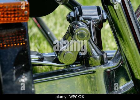 Bei einer benutzerdefinierten Hot Rod & Antique Car Show dieses Fahrzeug war einer der vielen auf der Anzeige, dass die Menschen in der Lage waren zu sehen und die Besitzer Fragen bitten. Stockfoto