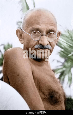 Mahatma Gandhi am Abend Gebetstreffen, Mumbai, Maharashtra, Indien, Asien, Mai 1944 Stockfoto