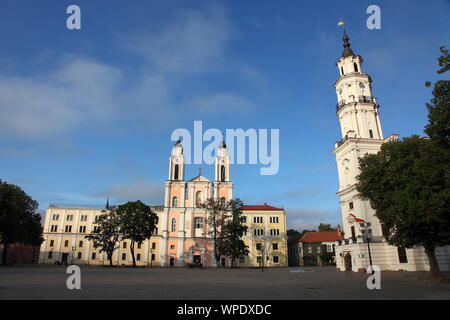 St. Francis Xavier Kirche und Kloster und Kirche der Heiligen Dreifaltigkeit in Kaunas, Litauen Stockfoto