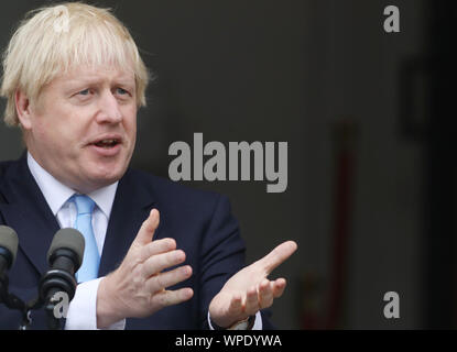 Dublin, Irland. 9 Sep, 2019. Boris Johnson in Dublin für Brexit spricht. Der britische Premierminister Boris Johnson Treffen der Taoiseach auf Regierungsgebäude in Dublin. Sie sind sowohl über die nordirischen Grenze Problem und die Bexit Krise zu sprechen. Foto: Lea Farrell/RollingNews. ie Credit: RollingNews.ie/Alamy leben Nachrichten Stockfoto