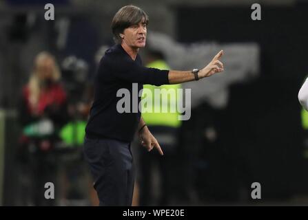 Hamburg, Deutschland. 06 Sep, 2019. firo: 06.09.2019 Fußball Fußball:, 2019/2020 EURO: EM Qualifikation: Nationalmannschaft Deutschland - Holland, Niederlande Trainer, Joachim Niedrig, Geste | Verwendung der weltweiten Kredit: dpa/Alamy leben Nachrichten Stockfoto