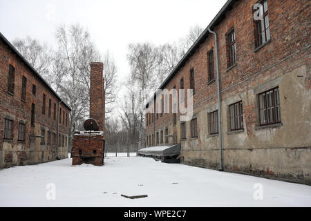 Auschwitz Birkenau, Polen vom 27. Januar 2019: Teil des KZ Auschwitz Holocaust Memorial Museum, Arbeit macht frei, im Winter Stockfoto