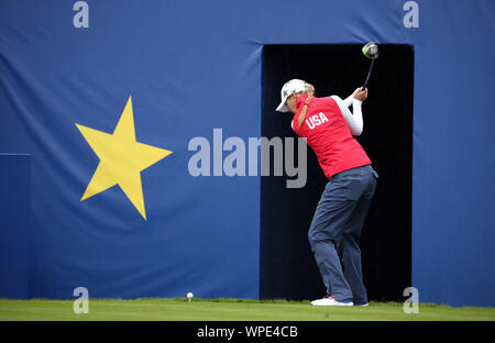 Das Team USA Jessica Korda-stücke weg die 1. Während der Vorschau Tag der Solheim Cup 2019 in Gleneagles Golf Club, Auchterarder. Stockfoto