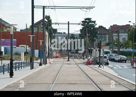 Paris-Puteaux, Straßenbahn T2, Baustelle - Paris-Puteaux, Straßenbahn T2, Baustelle Stockfoto