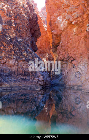 Redbank Gorge (Tyurretye) West McDonnell Ranges National Park, NT, Australien Stockfoto