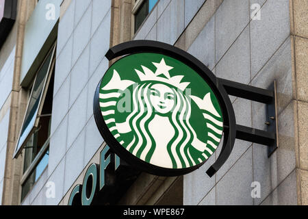 Shanghai, Shanghai, China. 7. Sep 2019. Amerikanischen Kaffee und Kaffeehaus Kette Starbucks Logo in Shanghai gesehen. Credit: Alex Tai/SOPA Images/ZUMA Draht/Alamy leben Nachrichten Stockfoto