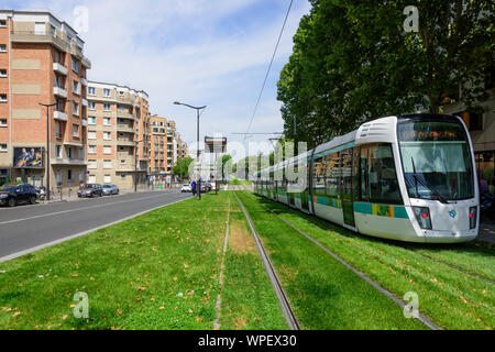 Paris, Straßenbahnlinie T3 - Paris, Straßenbahnlinie T3 Stockfoto