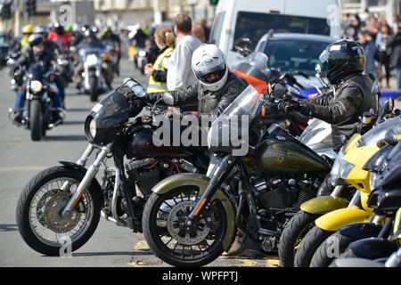 Ace Cafe Reunion 2019 Brighton Burn up bei Madeira Drive. Bild: Terry Applin Stockfoto