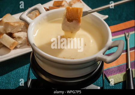 Klassische Käse-Fondue Stockfoto