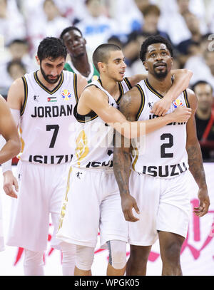 Shanghai, China. 9 Sep, 2019. Spieler von Jordanien Feiern während der Gruppe P Match zwischen Jordanien und Senegal an der FIBA WM 2019 in Shanghai, China, Sept. 9, 2019. Credit: Ding Ting/Xinhua/Alamy leben Nachrichten Stockfoto