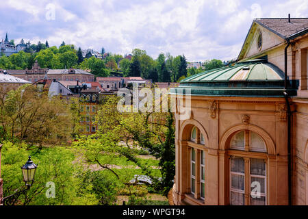 Stadtbild und Landschaft mit Schwarzwald in Baden Baden Deutschland Stockfoto