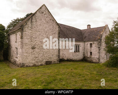 Zurück Eingang Ty Neuadd Hafoty Hall mittelalterliches Haus Llanddona ISLE OF ANGLESEY Wales UK Stockfoto