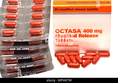 Octasa geänderten Release 400 mg Tabletten (Wirkstoff: mesalazin) Leichte bis mäßige Angriffe der Colitis ulcerosa Stockfoto