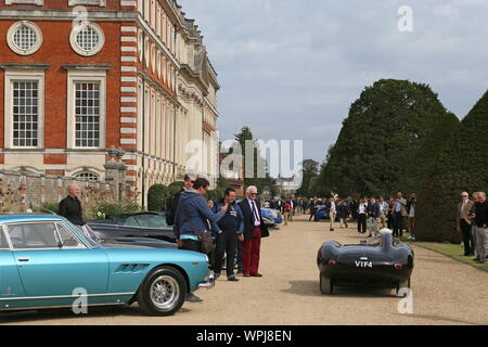 Concours von Eleganz 2019, Hampton Court Palace, East Molesey, Surrey, England, Großbritannien, Großbritannien, Europa Stockfoto