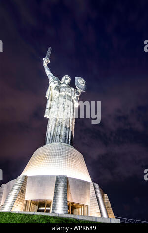 Kiew, Kiew: Rodina Mat (Mutterland Denkmal), Kiew, Ukraine Stockfoto